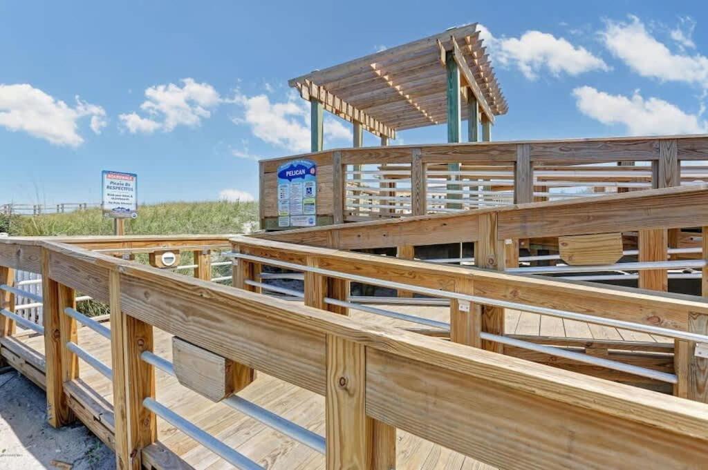 Beach Harbour 17 At The Cb Boardwalk Walk To Everything! Carolina Beach Extérieur photo
