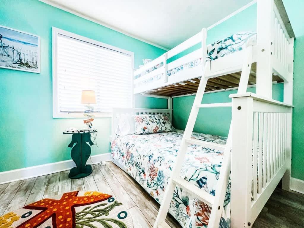 Beach Harbour 17 At The Cb Boardwalk Walk To Everything! Carolina Beach Extérieur photo